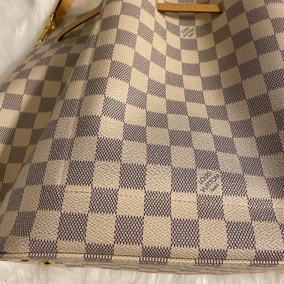 Louis Vuitton Girolata - Picture 4 of 14